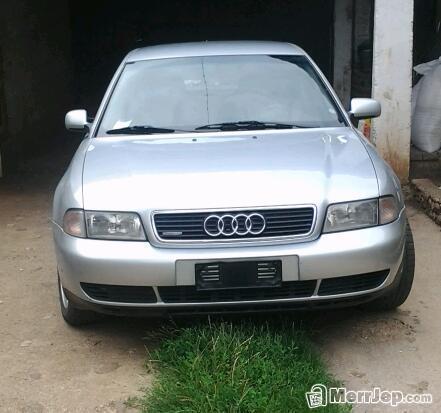 AUDI A4 -98