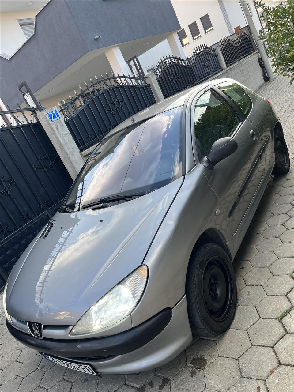Peugeot-206-1-4-hdi