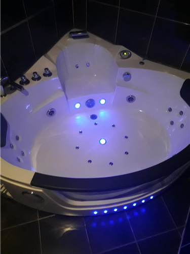 Jakuzzi