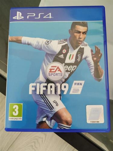 CD PS4 FIFA