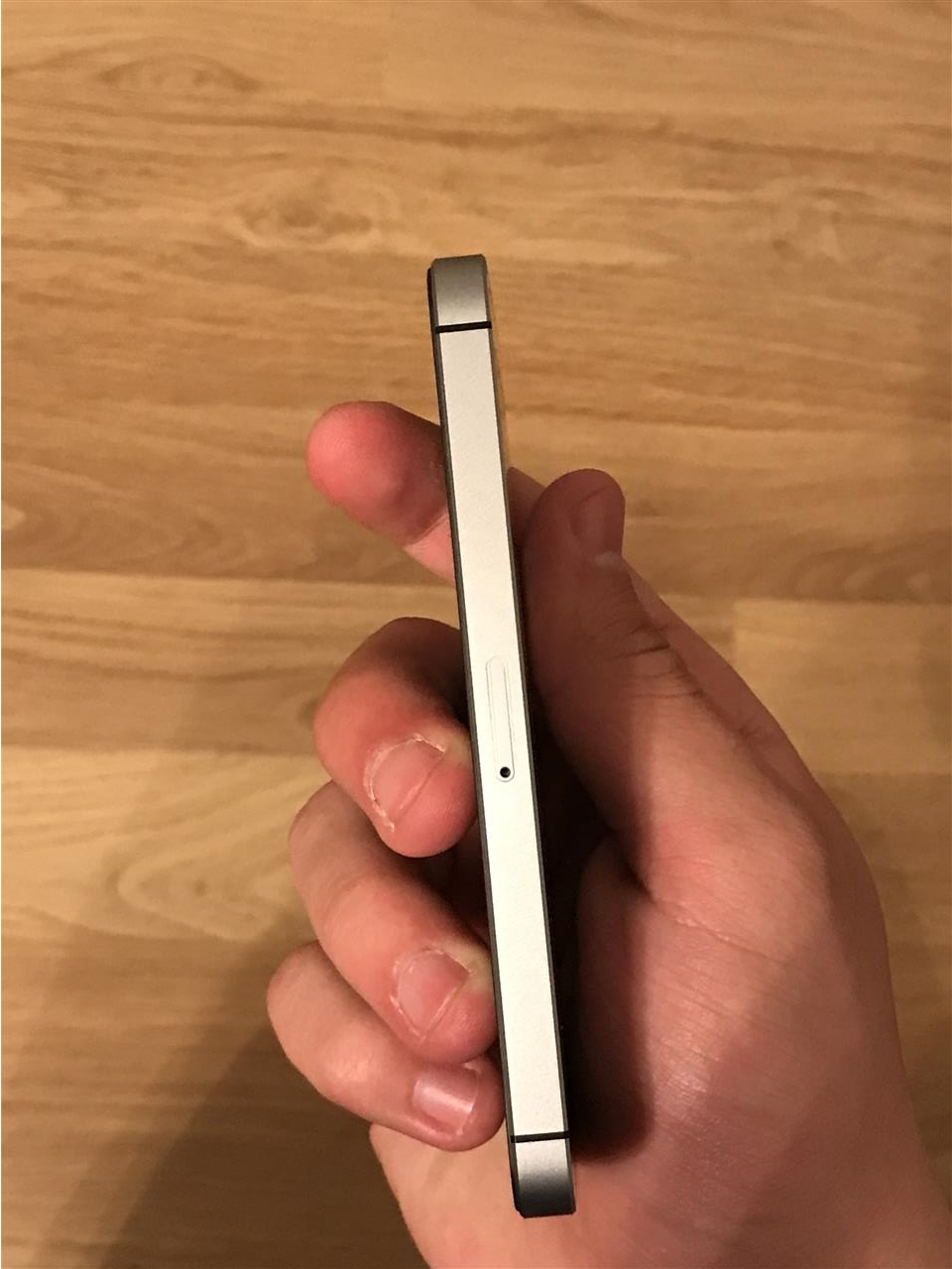 Shitet-Iphone-5SE