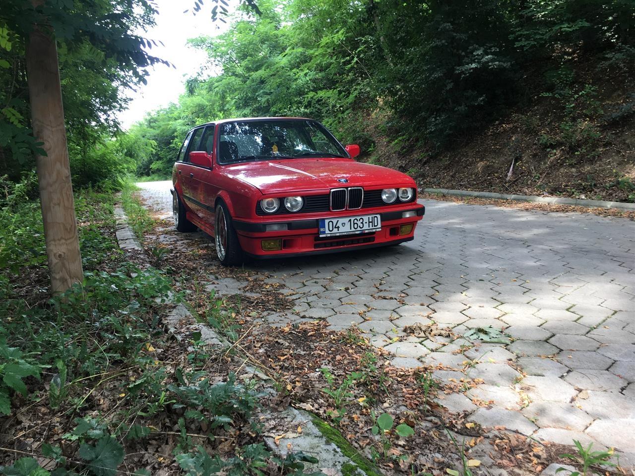 Bmw-E30-Karavan-