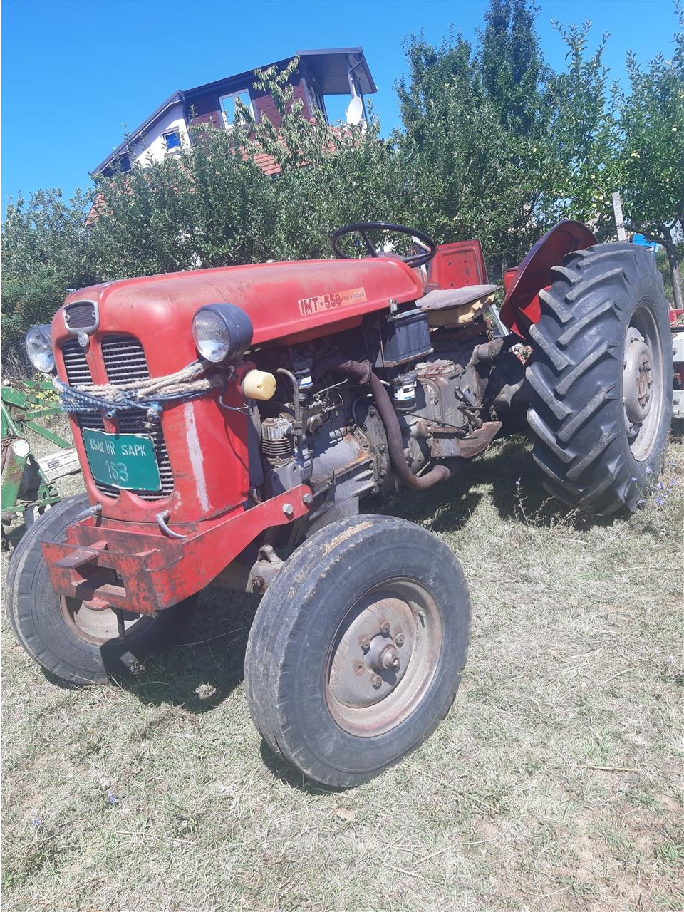 Traktor-558-