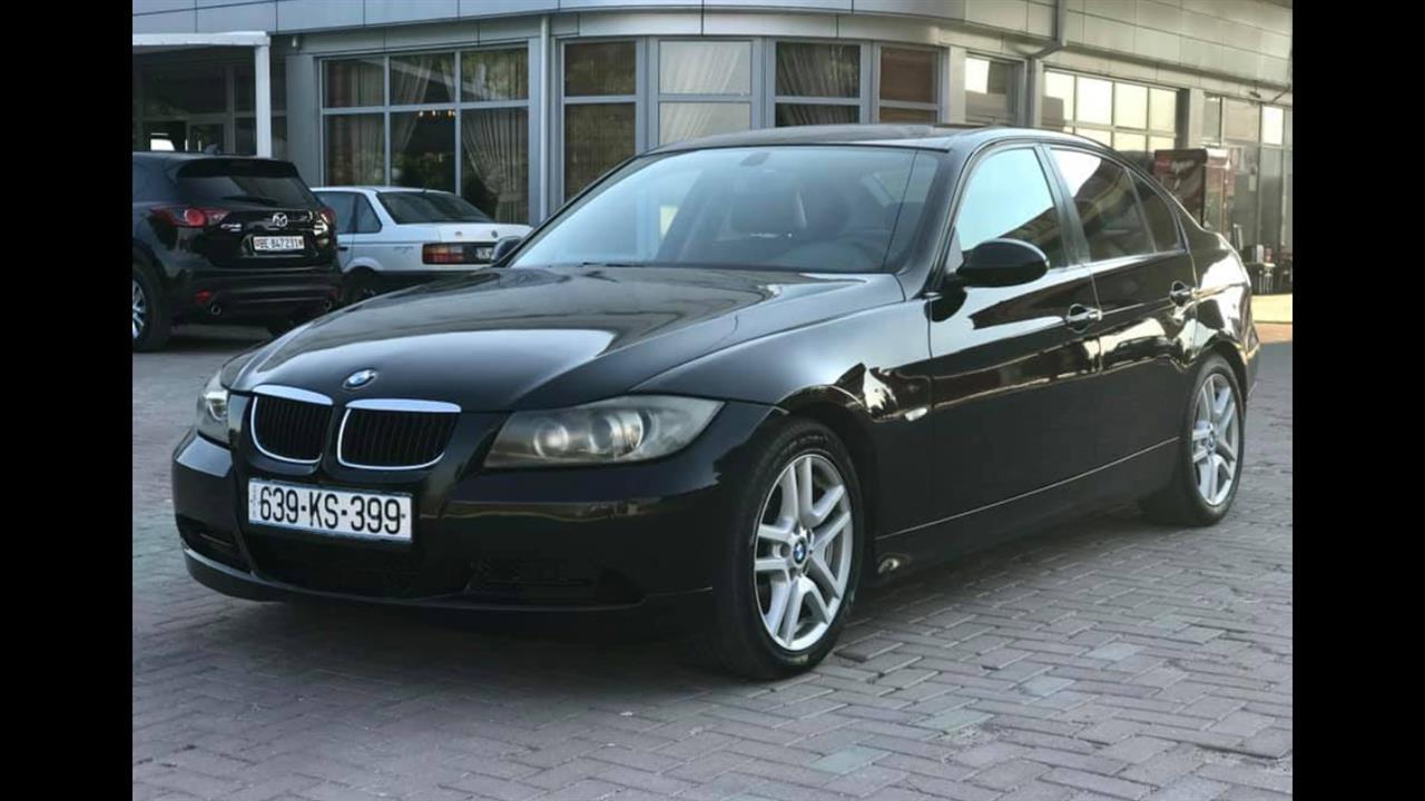 BMW-320