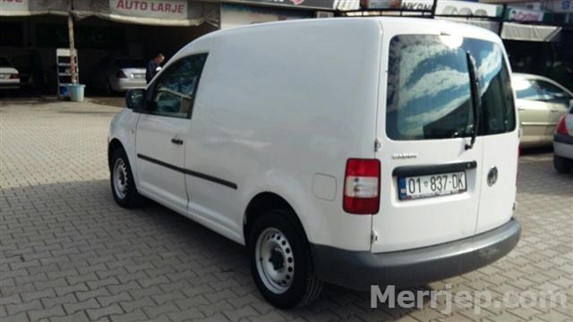 VW-Caddy--10