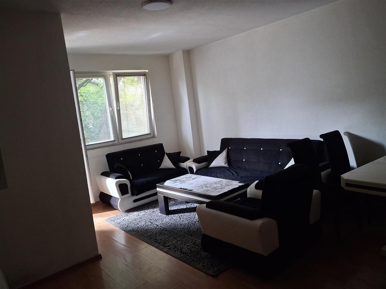 Banes-me-nji-dhom-gjumi-200-euro