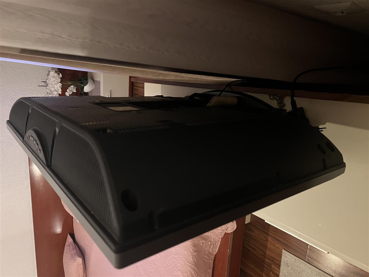 Televizor-