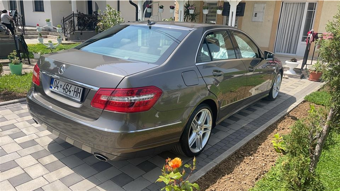 Mercedes E350 Avantgarde