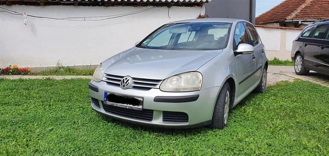GOLF 5