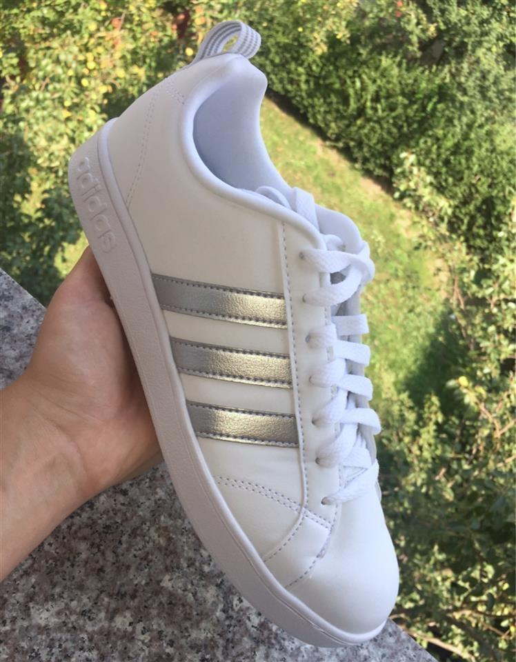 Puma adidas per femra 2025