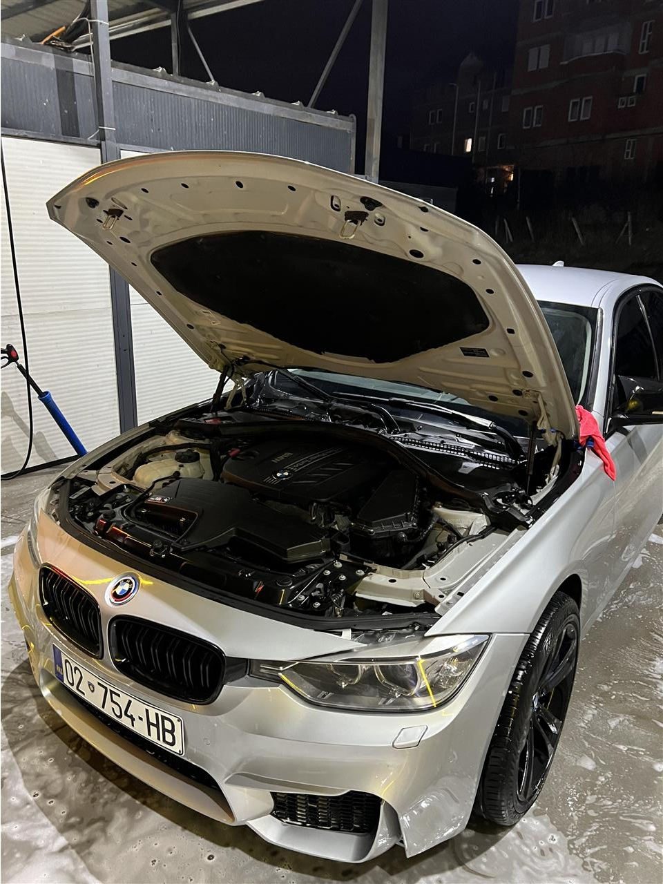 Bmw-F30-320-XDrive-M-paket-Facelift