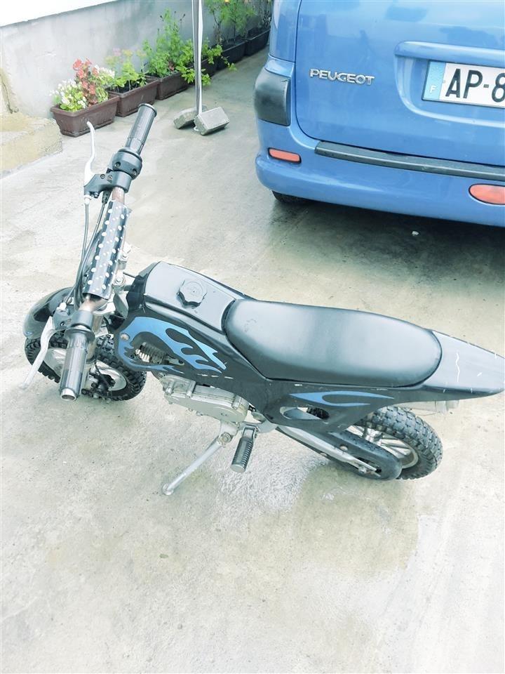 Mini-cross