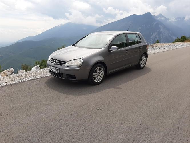 GOLF 5