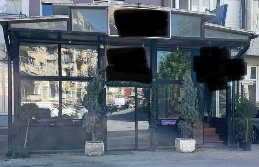Shitet-Terasa-per-biznese