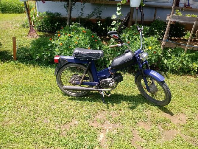 Tomos 