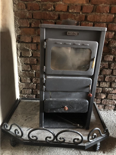 Kamin 