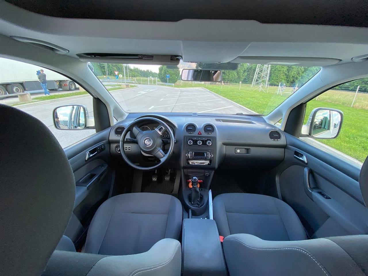 VW-CADDY-2014