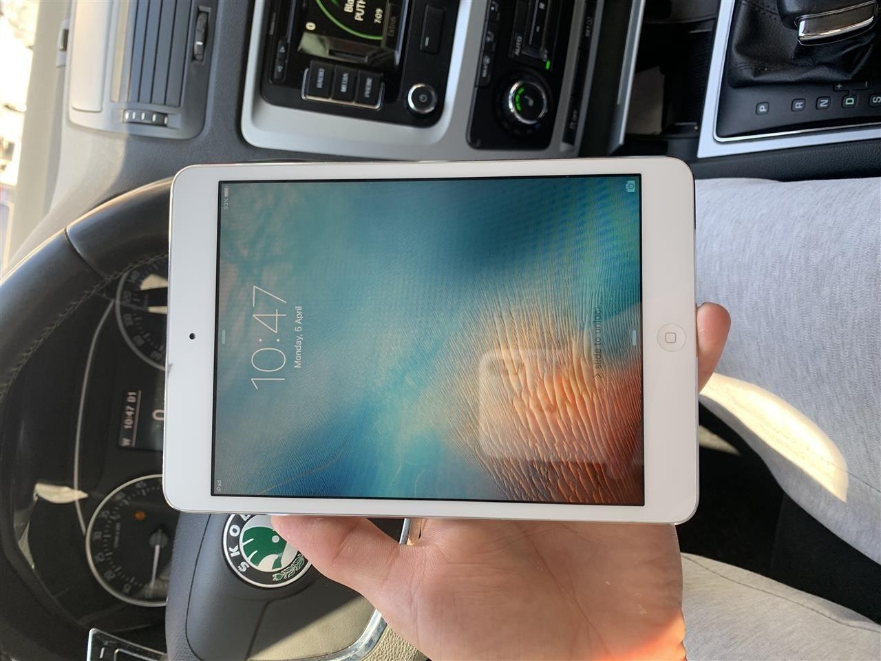 IPAD-MINI-64GB-