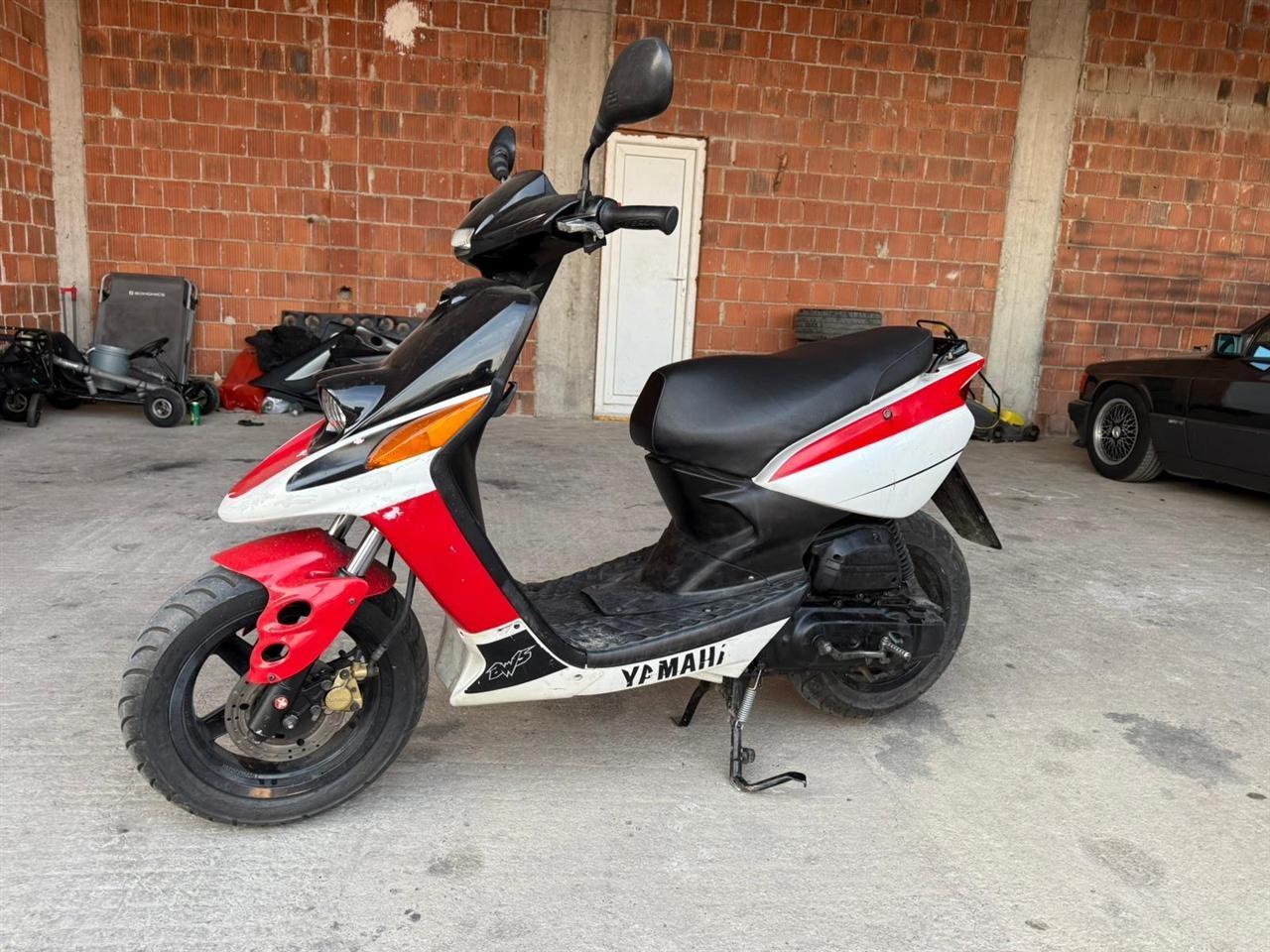 Motorr-Skuter