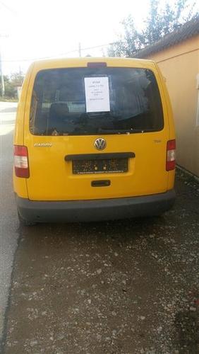 VW Caddy -06 