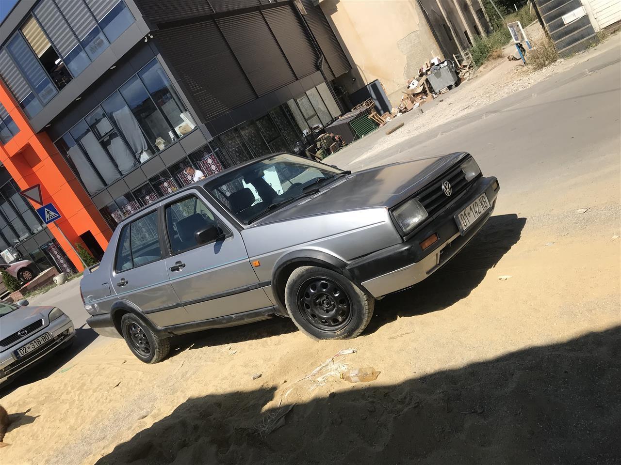 Shes-jetta