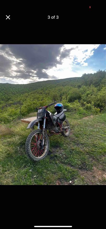 Yamaha-DT-125R
