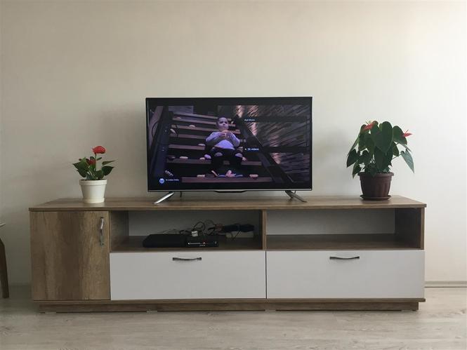 Komode televizori