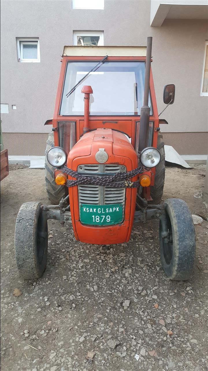 Traktor