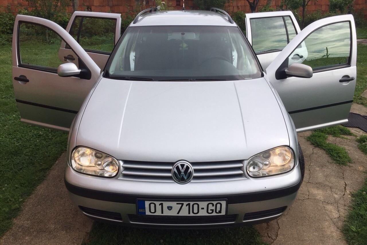 VW-Golf-4