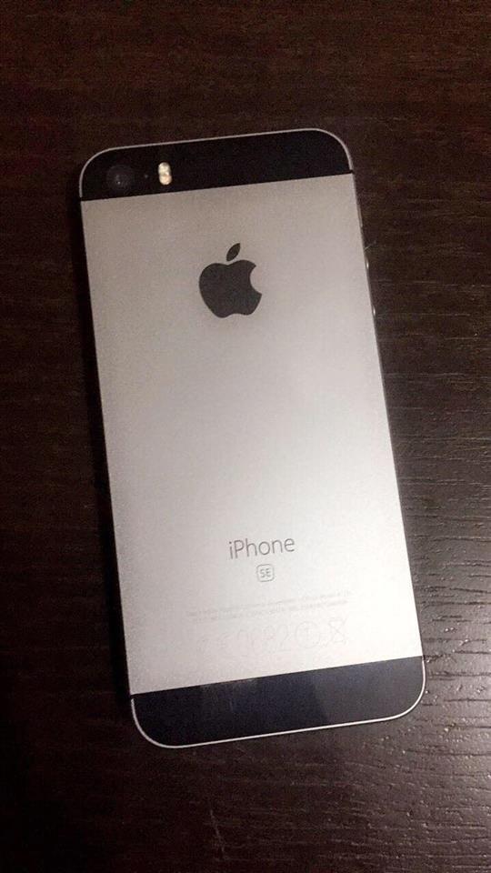 Shes-Iphone-SE