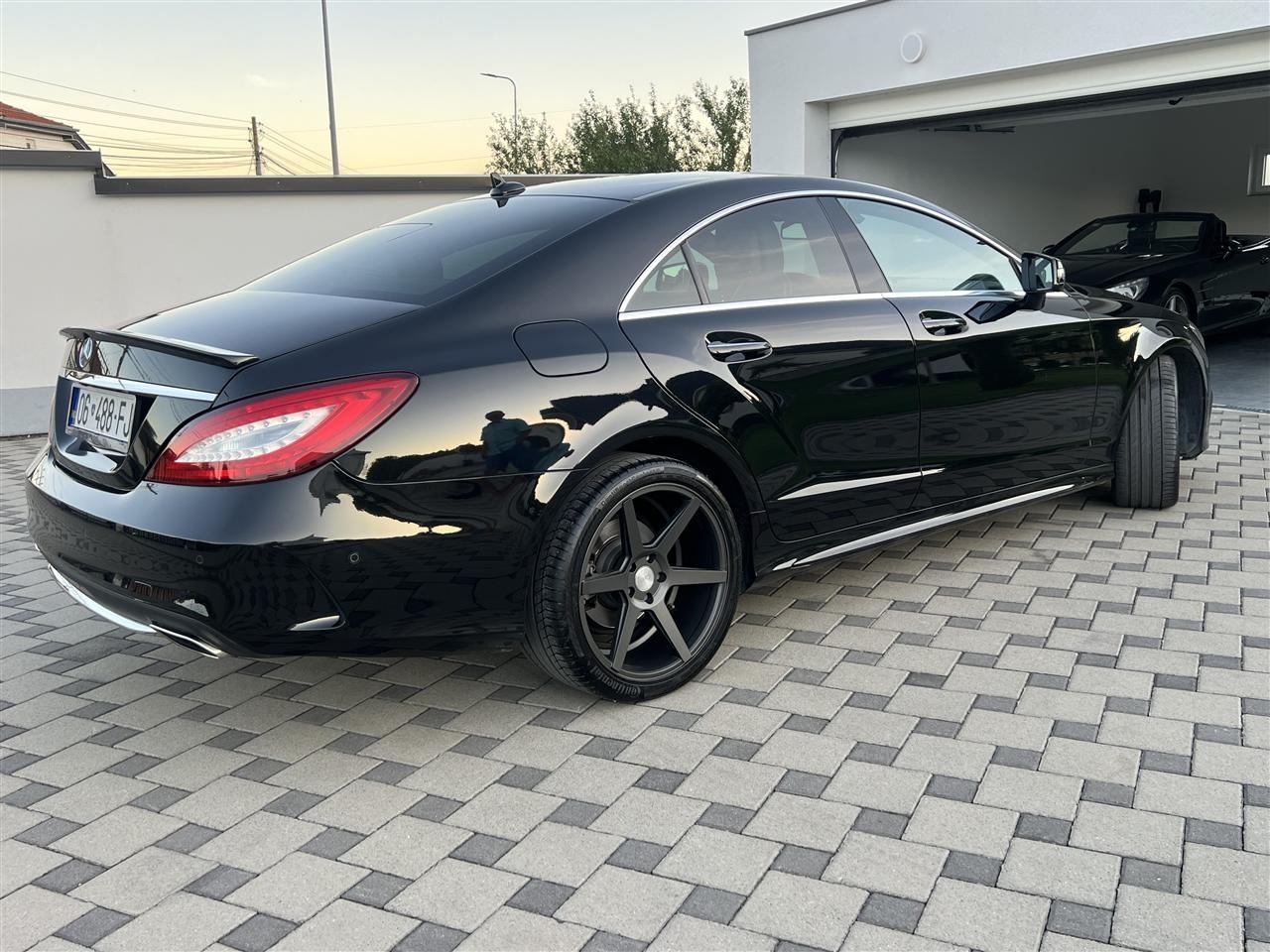 Mercedes-CLS-350-4-matic-2015-fuullopsion-per-me-shum-tel--