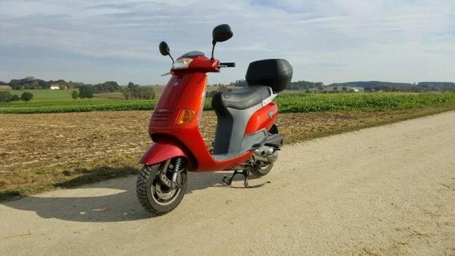 piaggio 125 skr