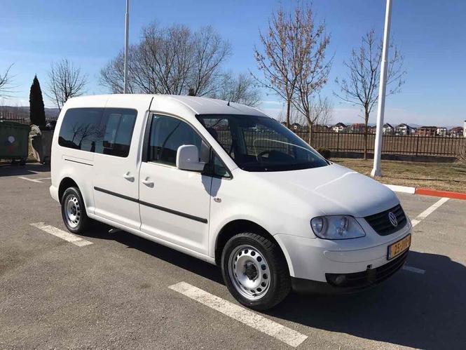 VW Caddy maxxi 