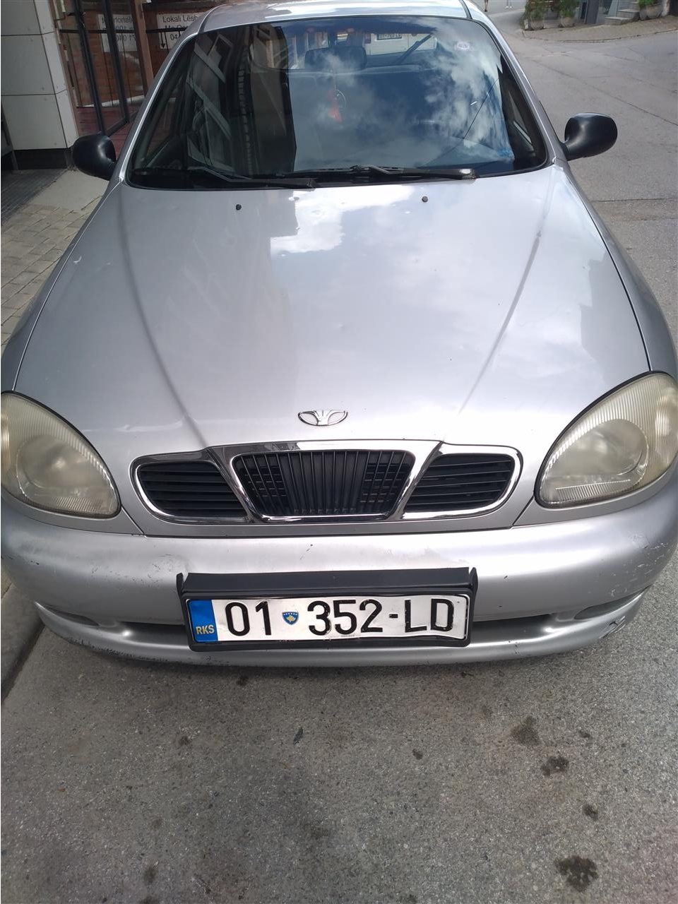 Daewoo-lanos-2000