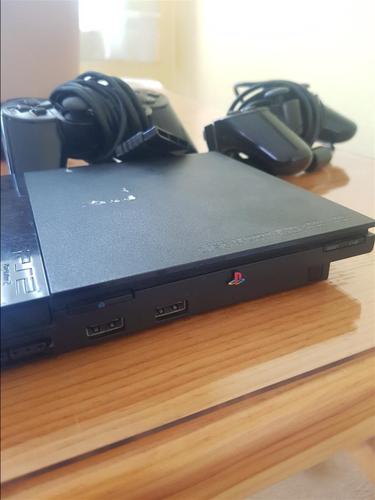 PS2 Slim 