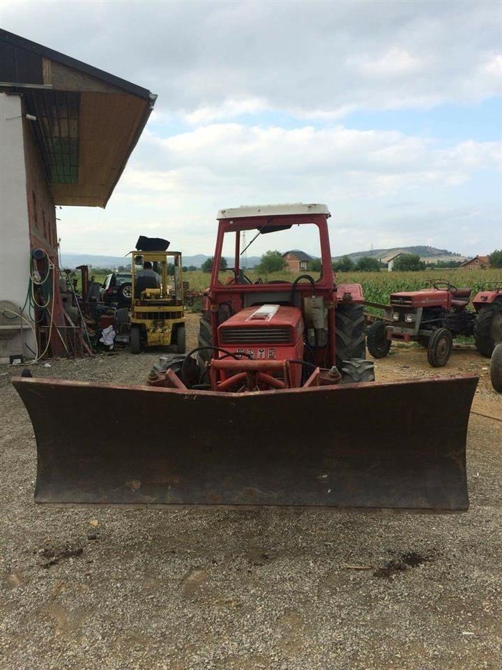 Traktor