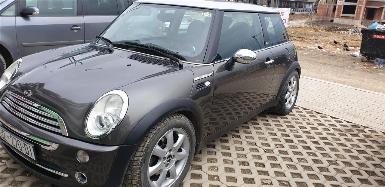 Mini-Cooper-Park-Lane