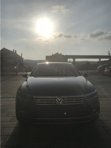 PASSAT B8