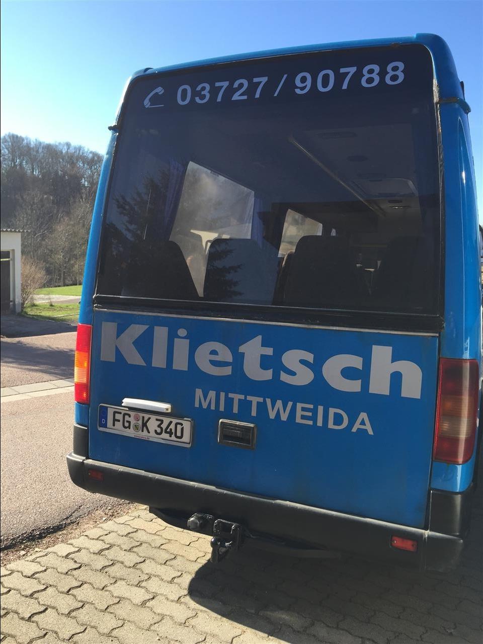Autobus-16-ulse