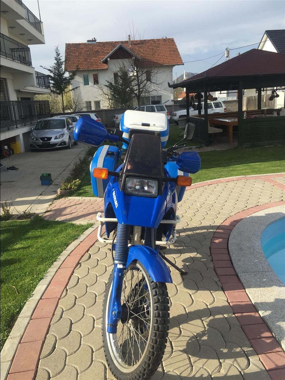 SUZUKI-