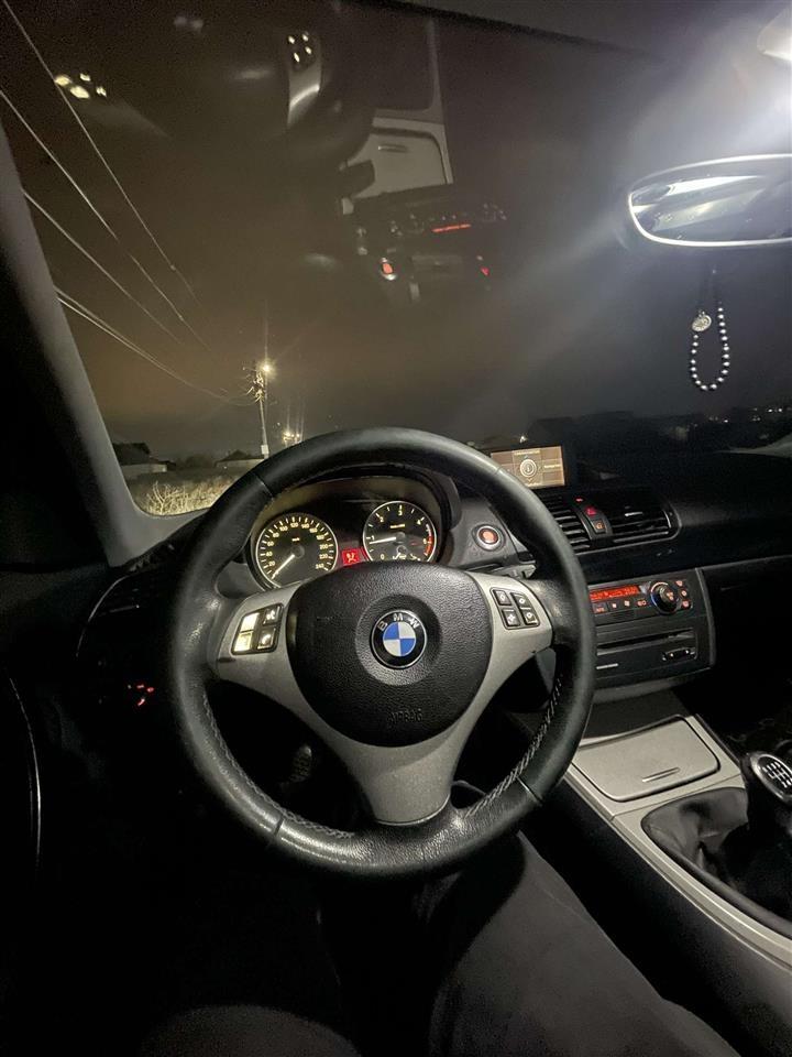 Shes-BMW-118d