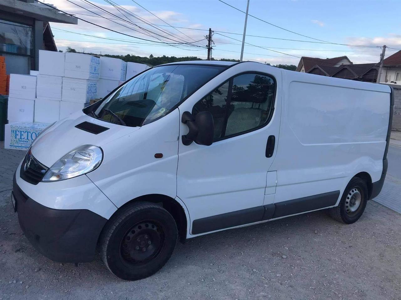 Opel-Vivaro
