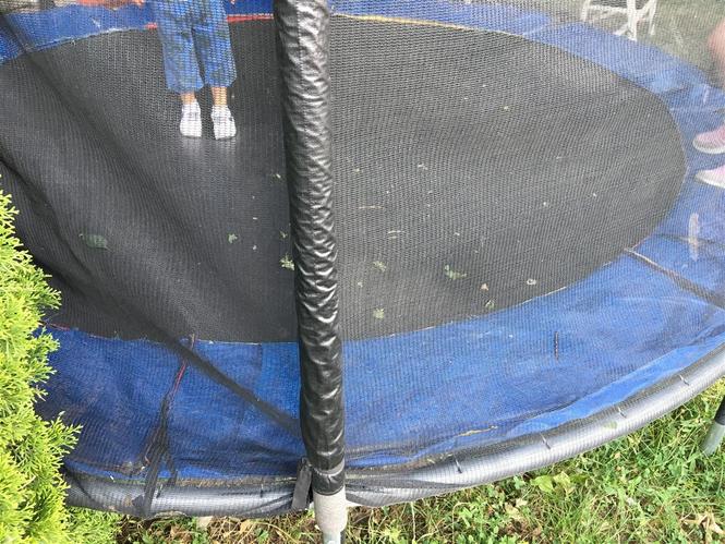 TRAMPOLINA