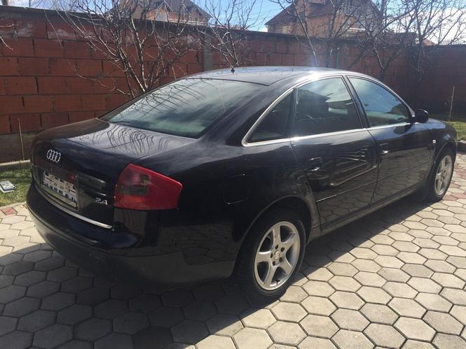 Audi a6 2.4 benzin