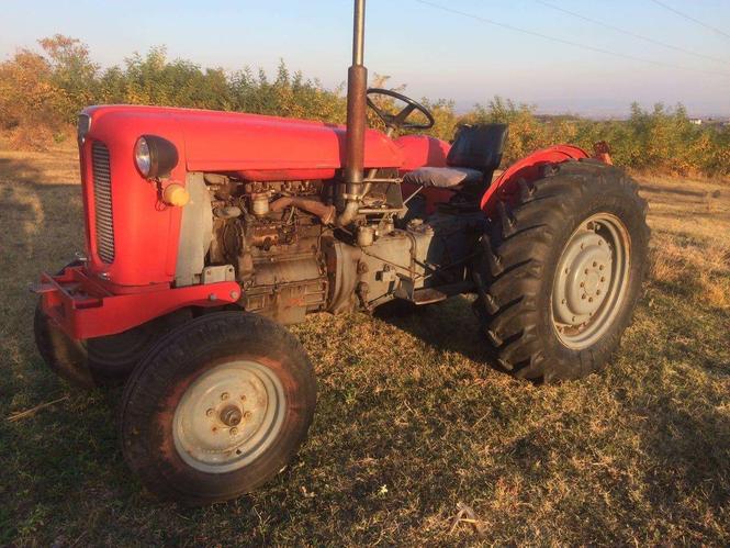 TRAKTOR IMT  58