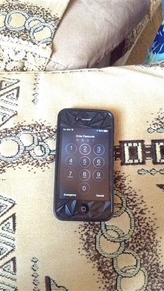 iPhone-4
