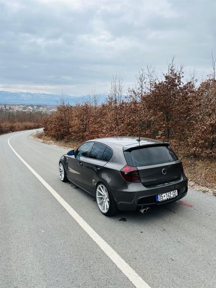 BMW-E87