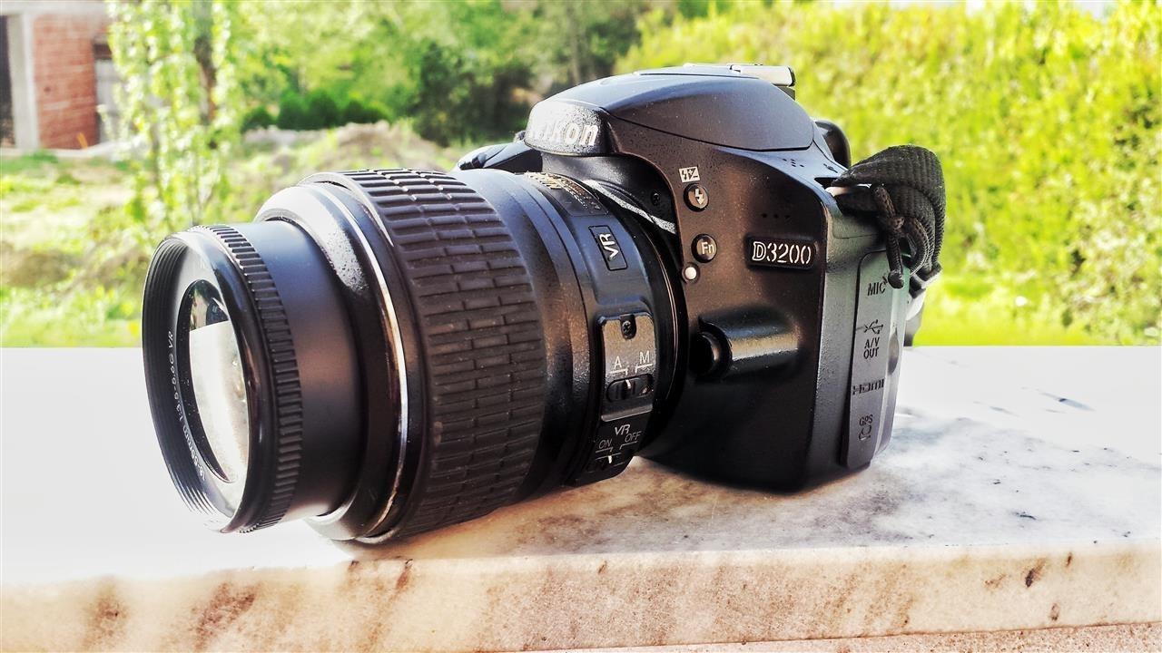 Nikon