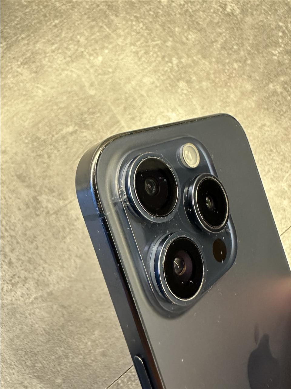 IPHONE-15pro