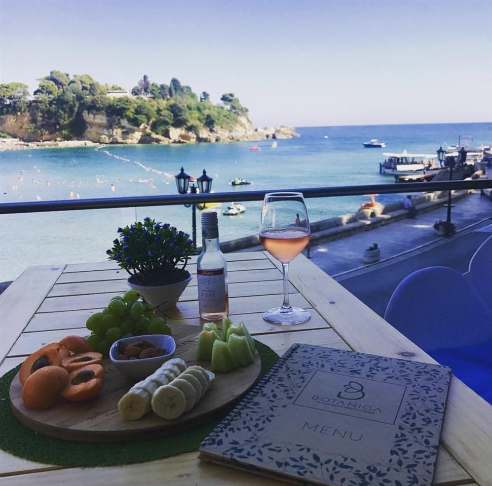 Restaurant-Botanica-